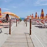 Hotel Color Miami Family