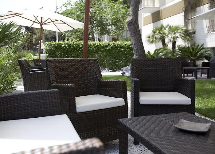 Color Miami Family Hotel