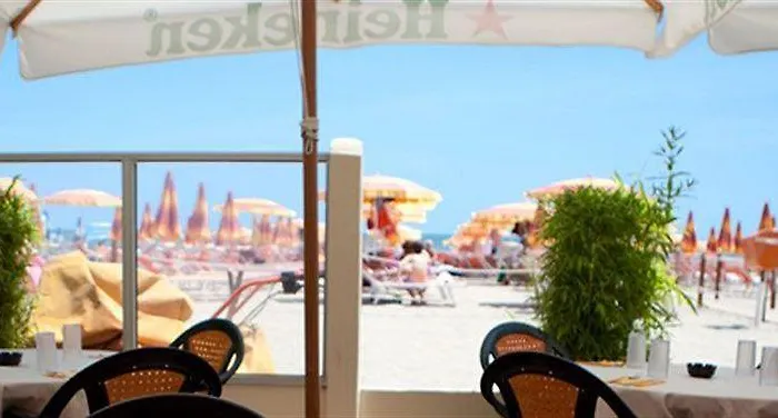 Color Miami Family 4*