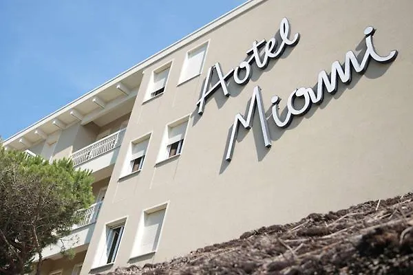 Hotel Color Miami Family 4*