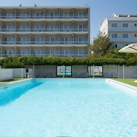 Color Miami Family Hotel 4*