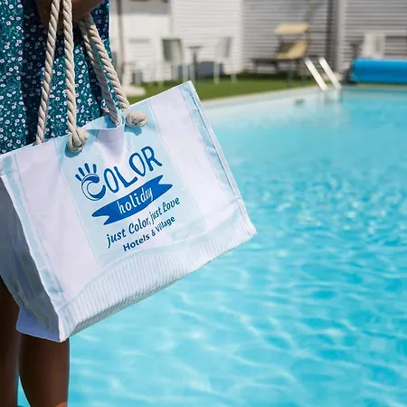 Hotel Color Miami Family