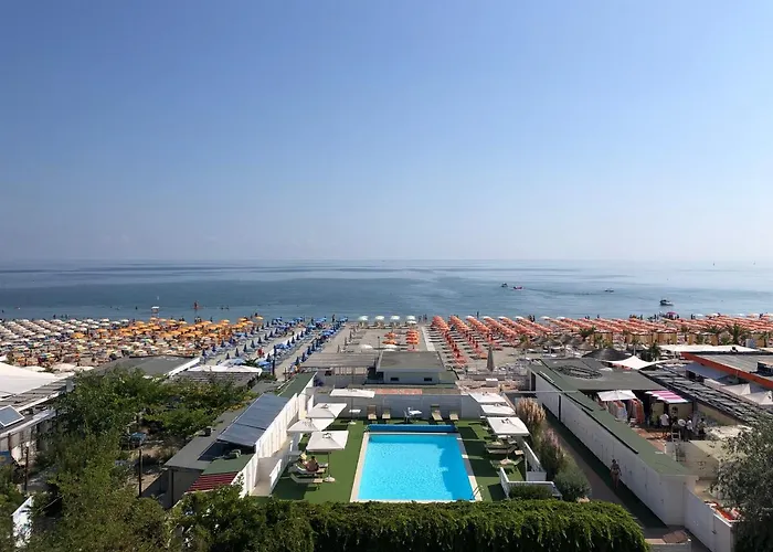 Color Miami Family Szálloda 4*