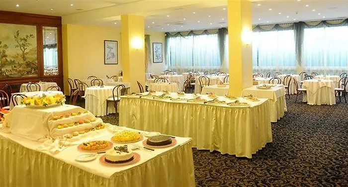 Color Miami Family 4*